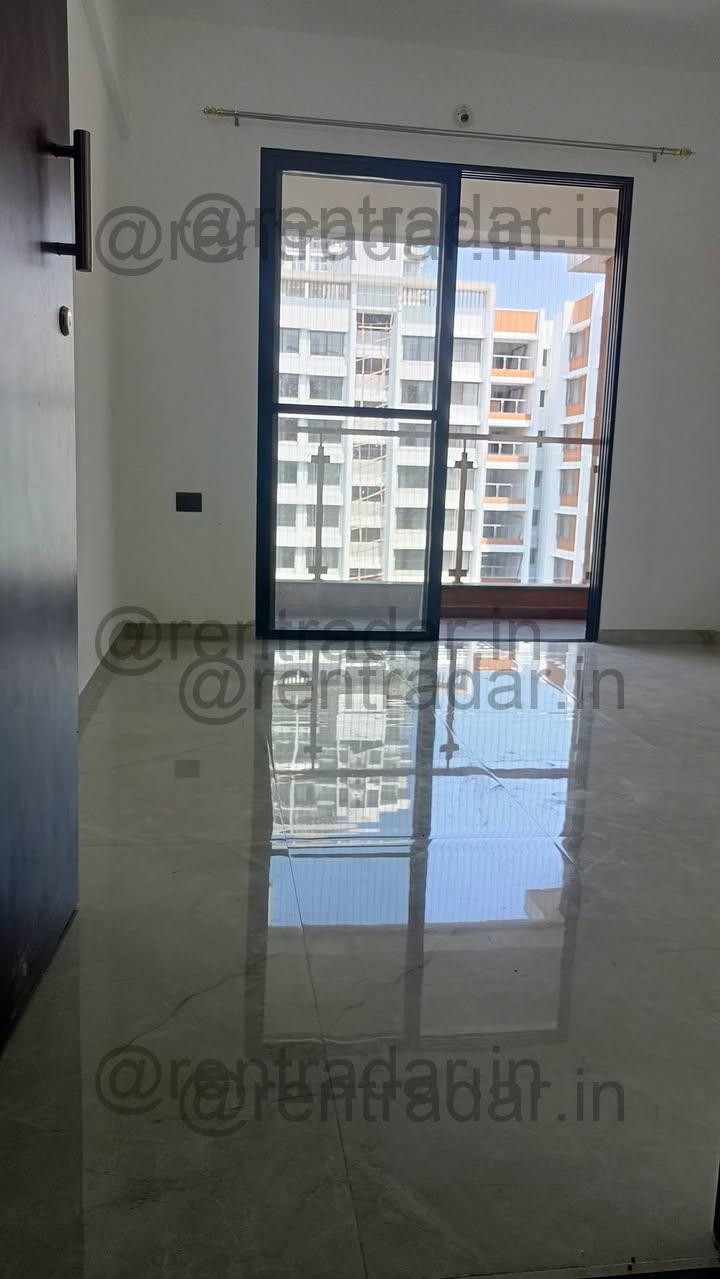 2 Bhk For Rent at Central Kharadi (unique Youtopia)