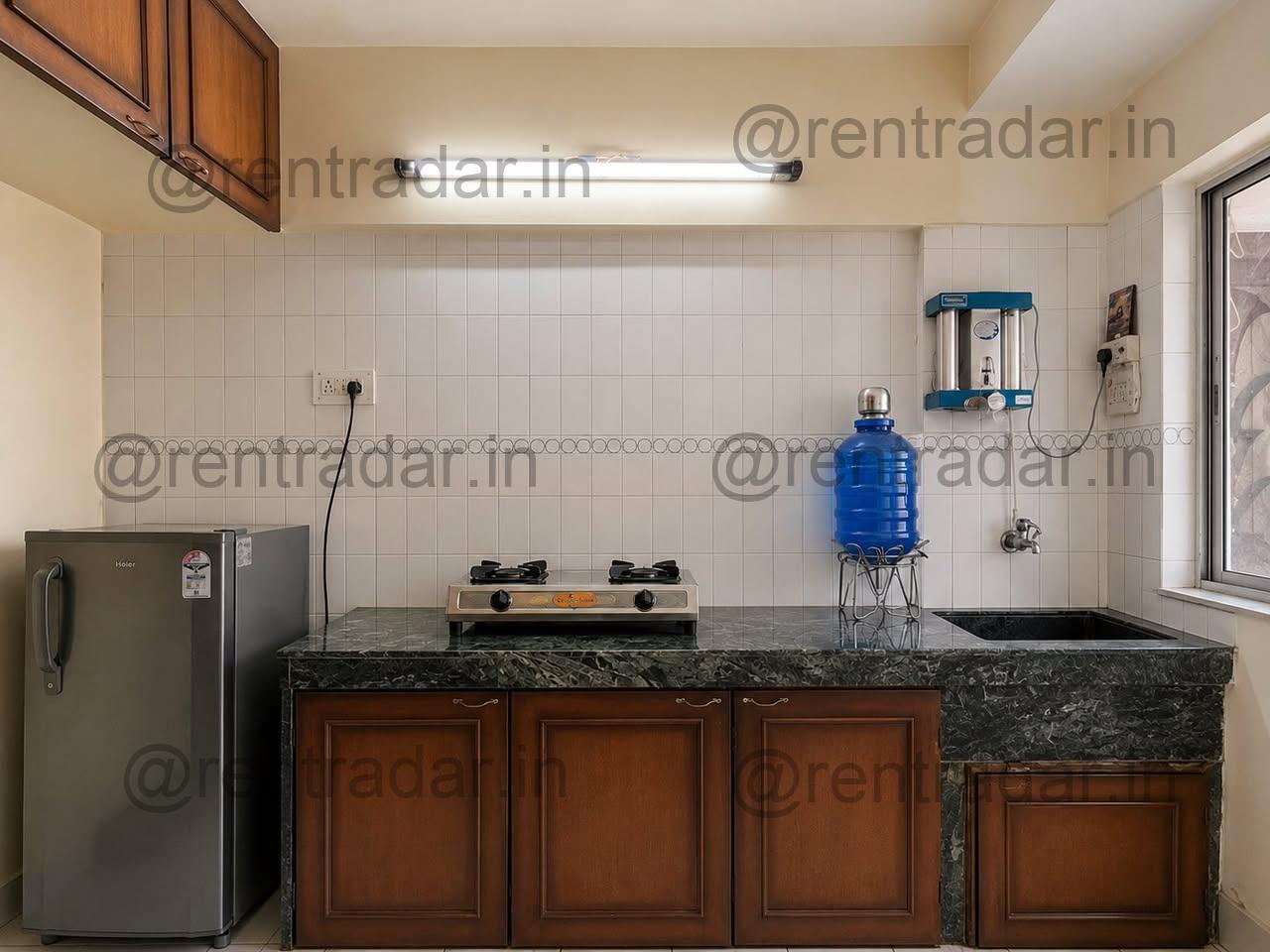 Private Room in 2bhk at Hermes Heritage Society, Shastri Nagar, Yerwada (hermes Heritage Society)
