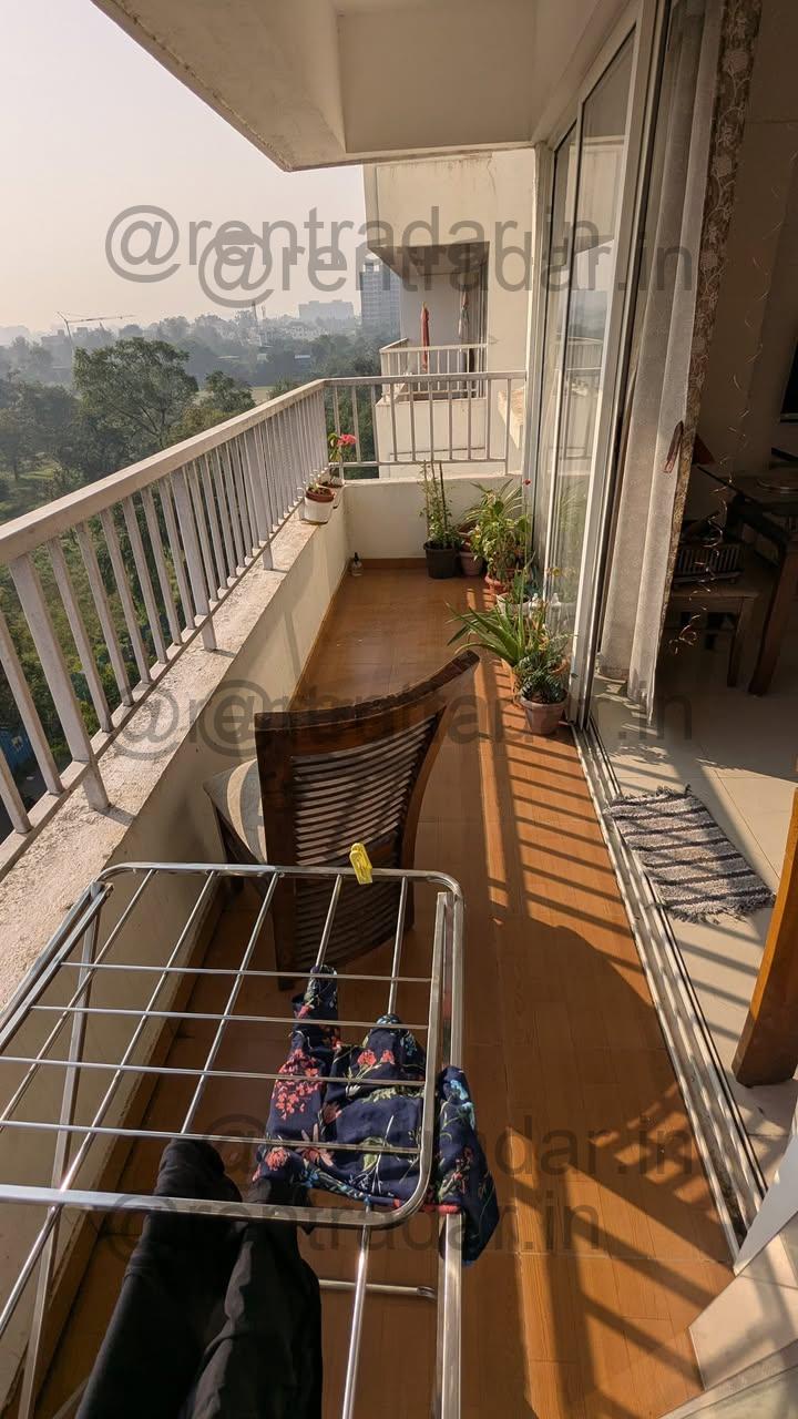 Room in 4bhk at Mundhwa (amanora Victory Towers)