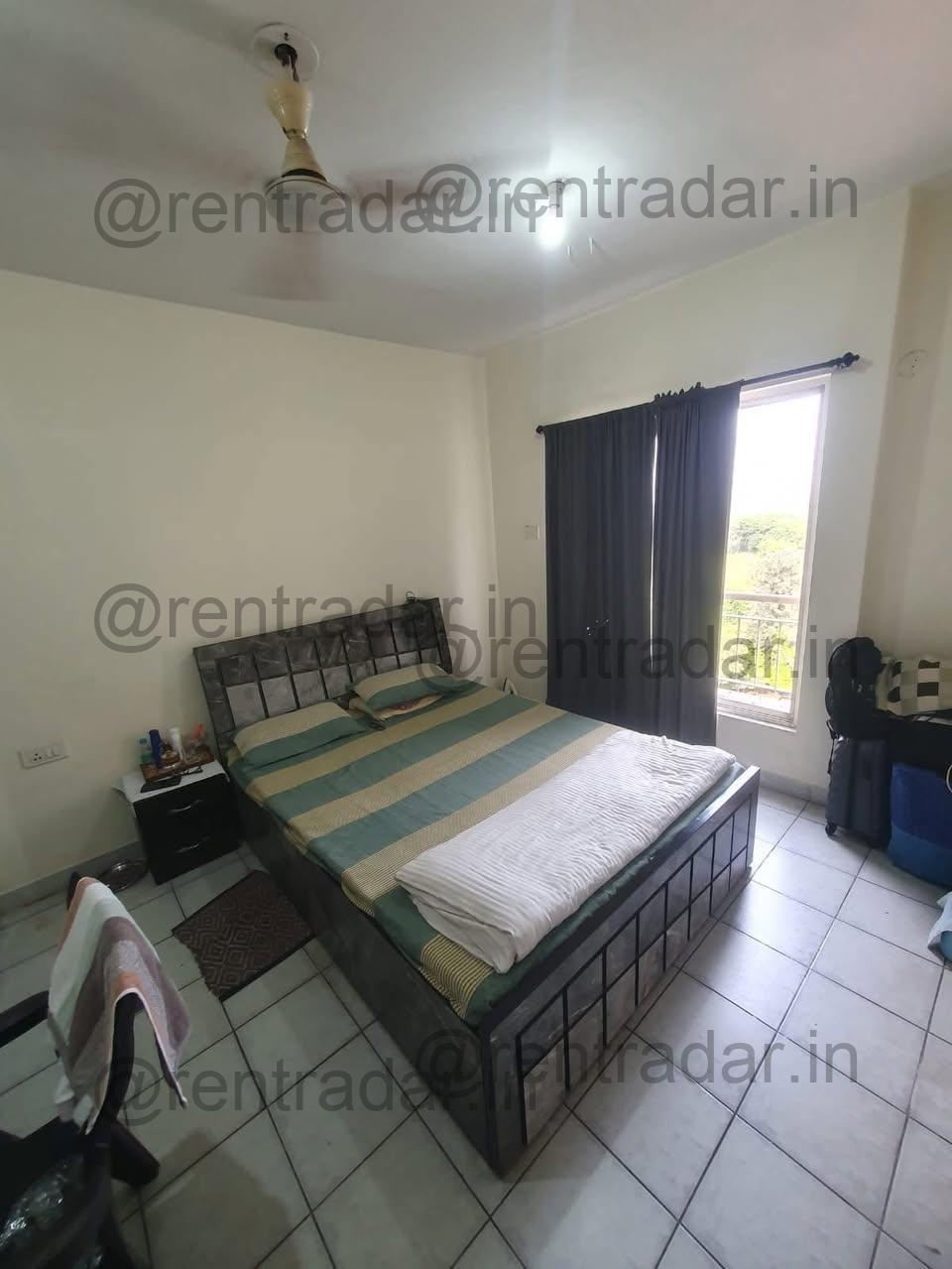Room in 3bhk at Zircon Society
