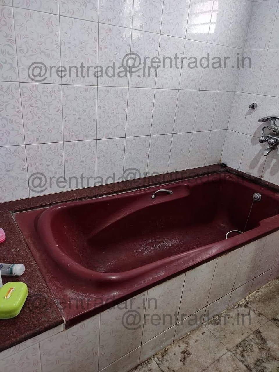 Room in 2 Bhk at Not Specified