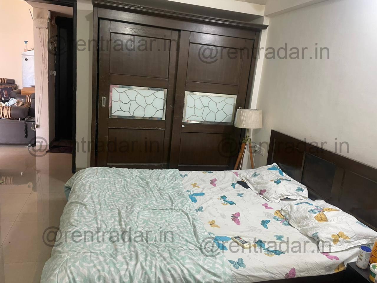 Room in 3 Bhk at Pride Platinum (pride Platinum)
