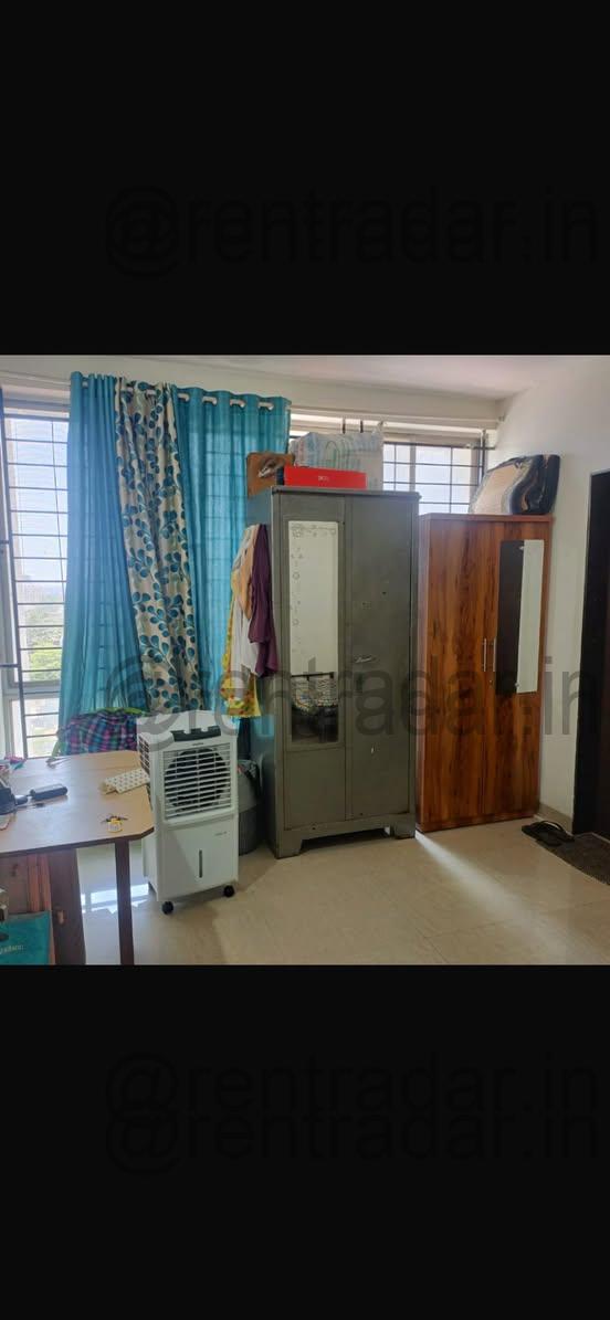 Room in 3bhk at Balewadi High Street