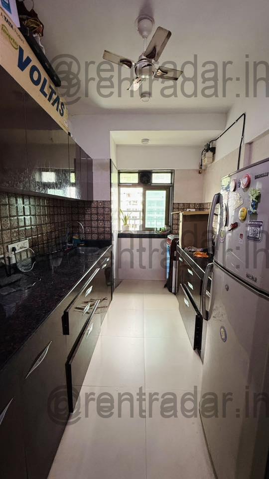 Private Room in 2bhk at Goregaon West
