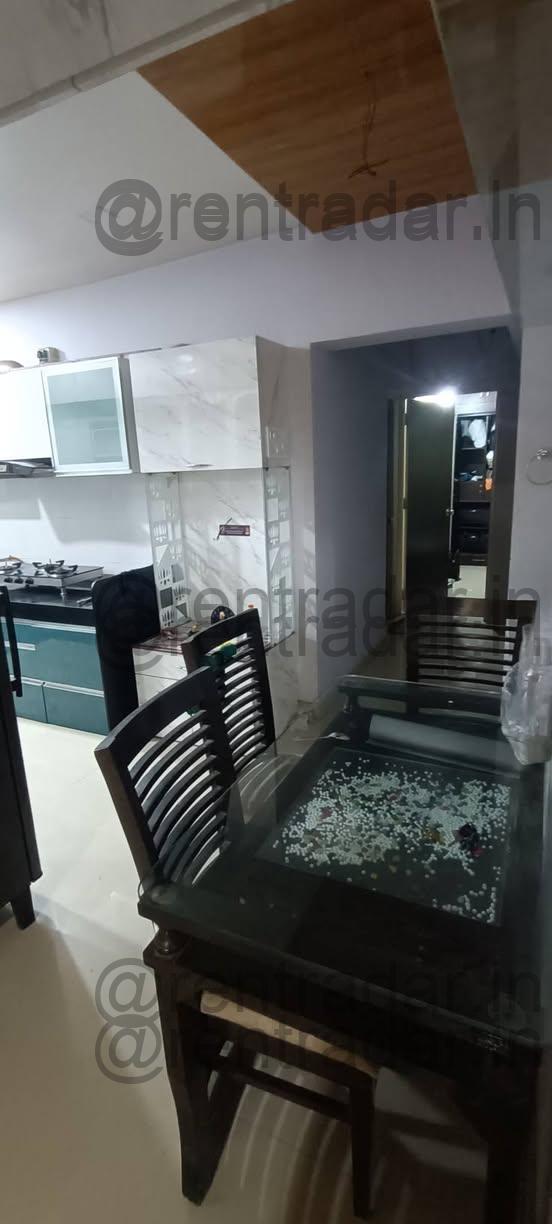 Room in 2 Bhk at Baner (nitish Vyankatesh Apartment)