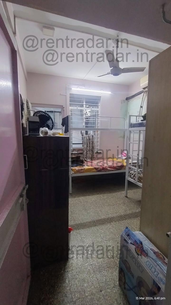 Room in 1 Bhk at Sadashiv Peth