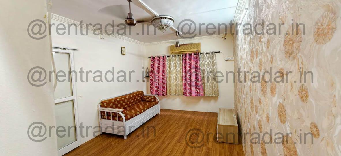 Room in 3bhk at Princeton Town