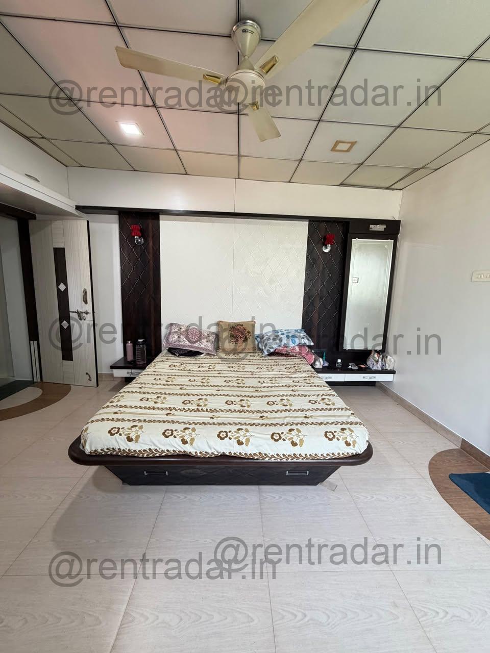 Duplex 1bhk For Rent at Hanuman Nagar, Senapati Bapat Road
