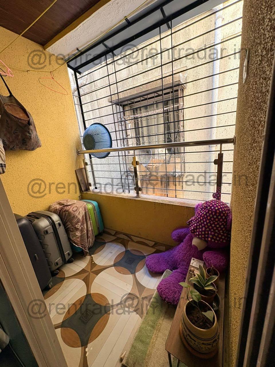 Room in 1bhk at Gitanjali Colony, Warje
