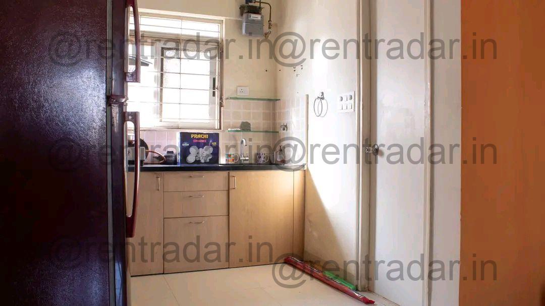 Private Room in 2bhk at Kharadi (yashwin Enchante)