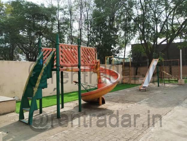 1 Bhk For Rent at Magarpatta City (heliconia Society)