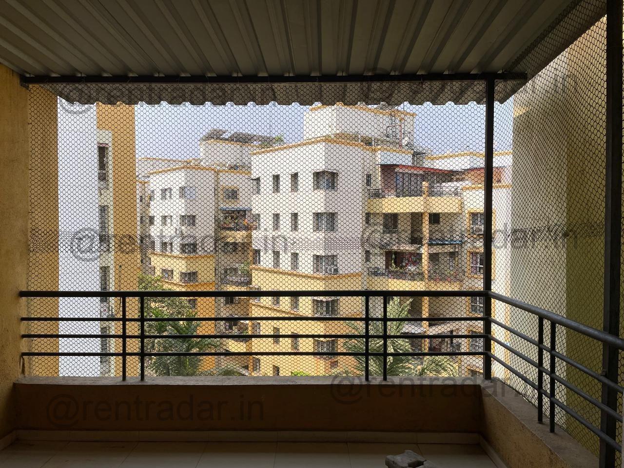 Room Available at Celebria Society, Hadapsar (celebria Society)