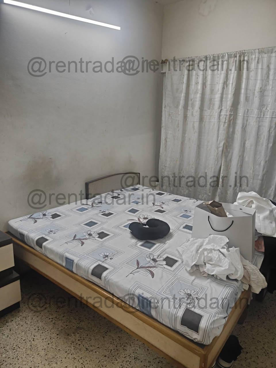 Room Available at Viman Nagar (shraddha Terrace)