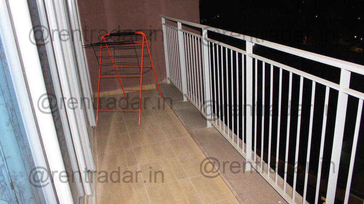 Private Room For Rent at Magarpatta