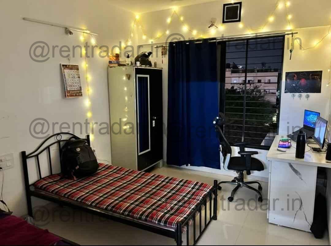 Room Available at Kharadi