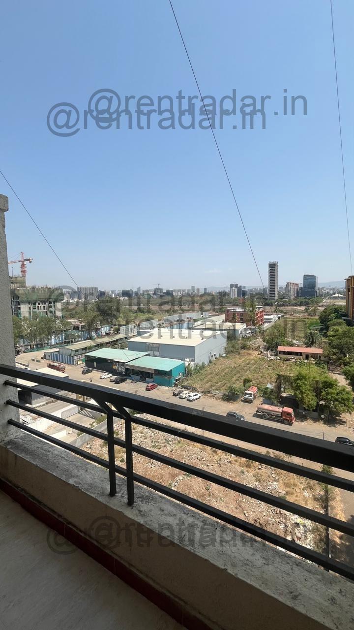 Room in 2 Bhk at Kalyani Nagar Annexe (la Gloriosa Society)