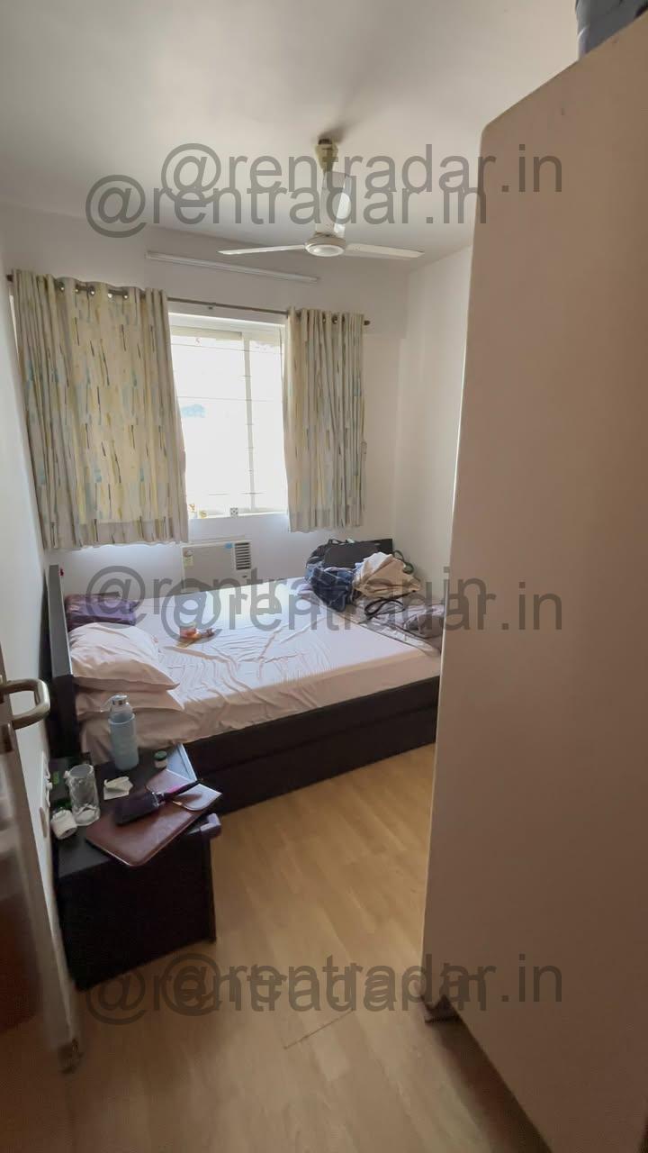 Room in 2bhk at Sewri (dosti Flamingo)