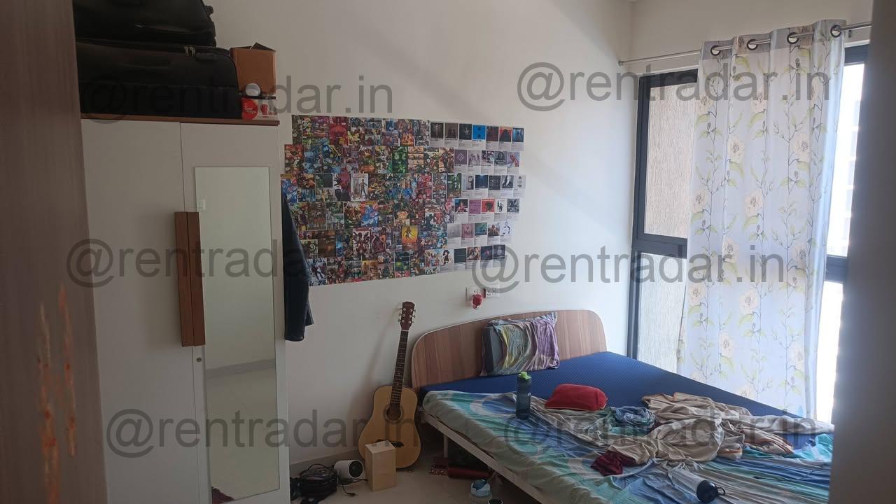 Room in 2bhk at Keshav Nagar (mantra Mesmer)