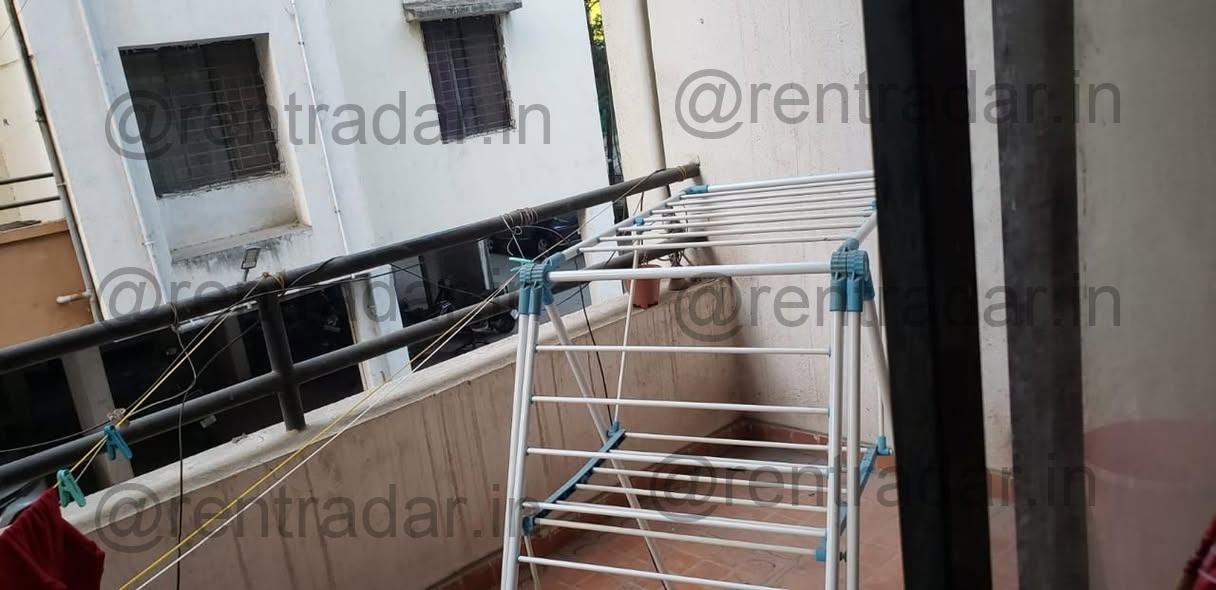 Private Room in 3bhk at Hinjewadi (bhairavi Apartment)