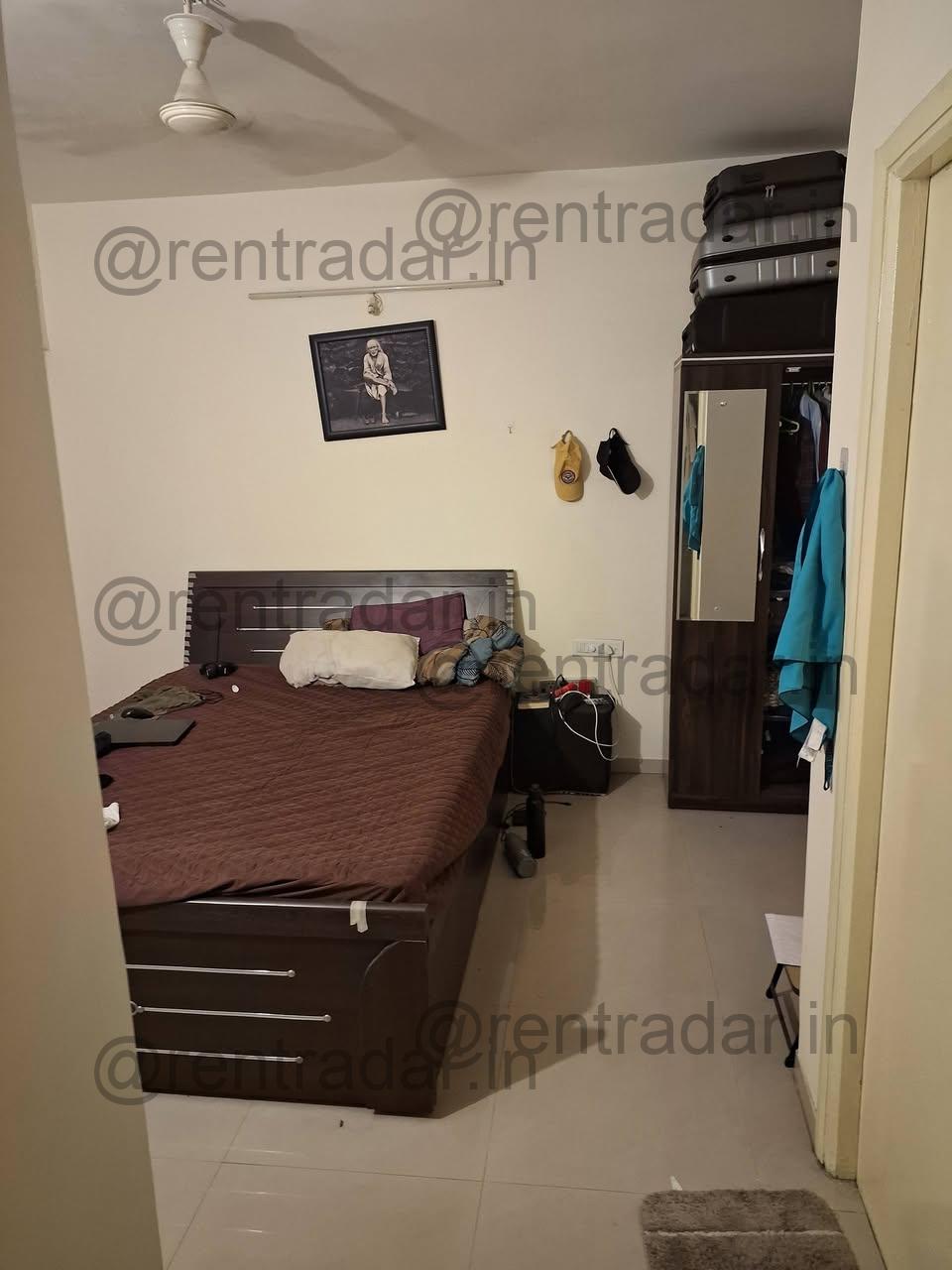 Room in 2bhk at Manjari, Hadapsar (kalpataru Serenity)