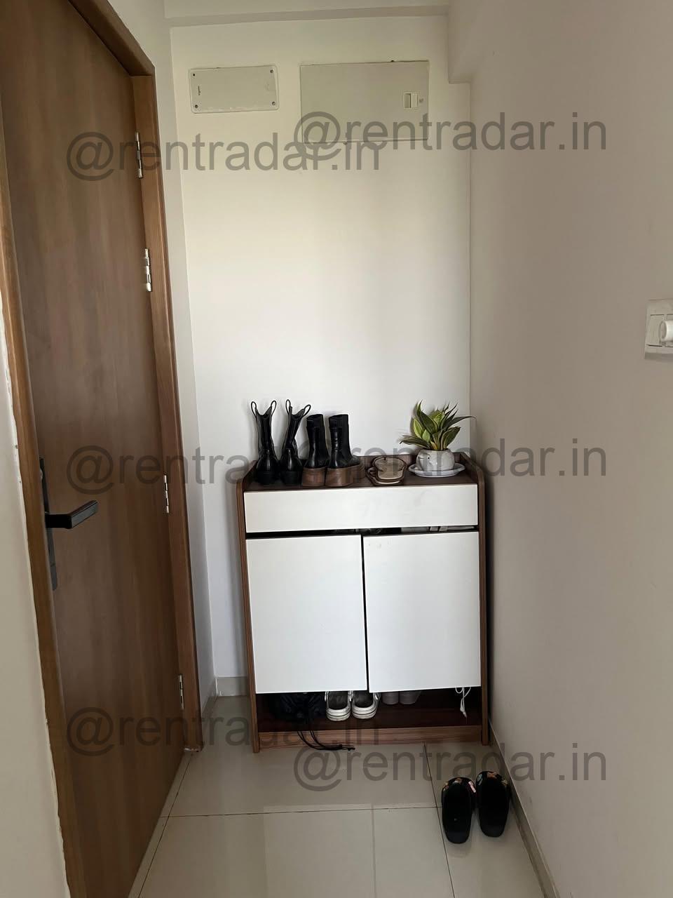 Private Room in 2bhk at Kharadi