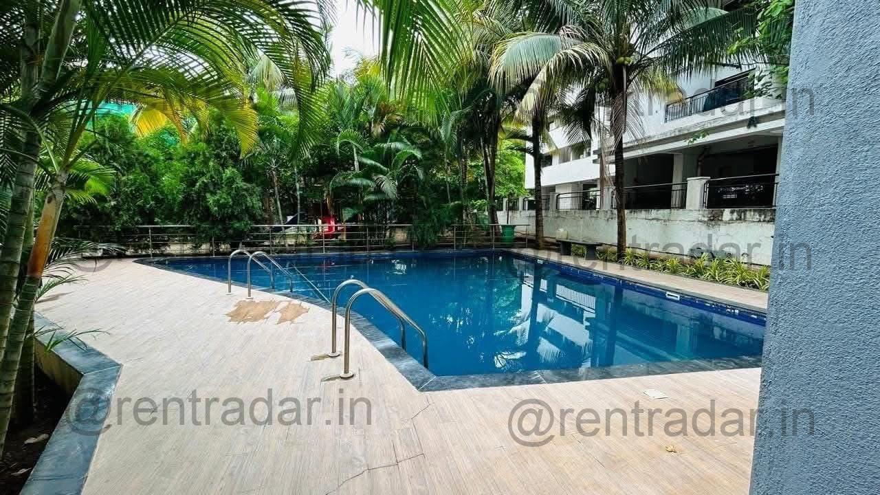 Room in 3 Bhk at Baner (crest Avenue Society)