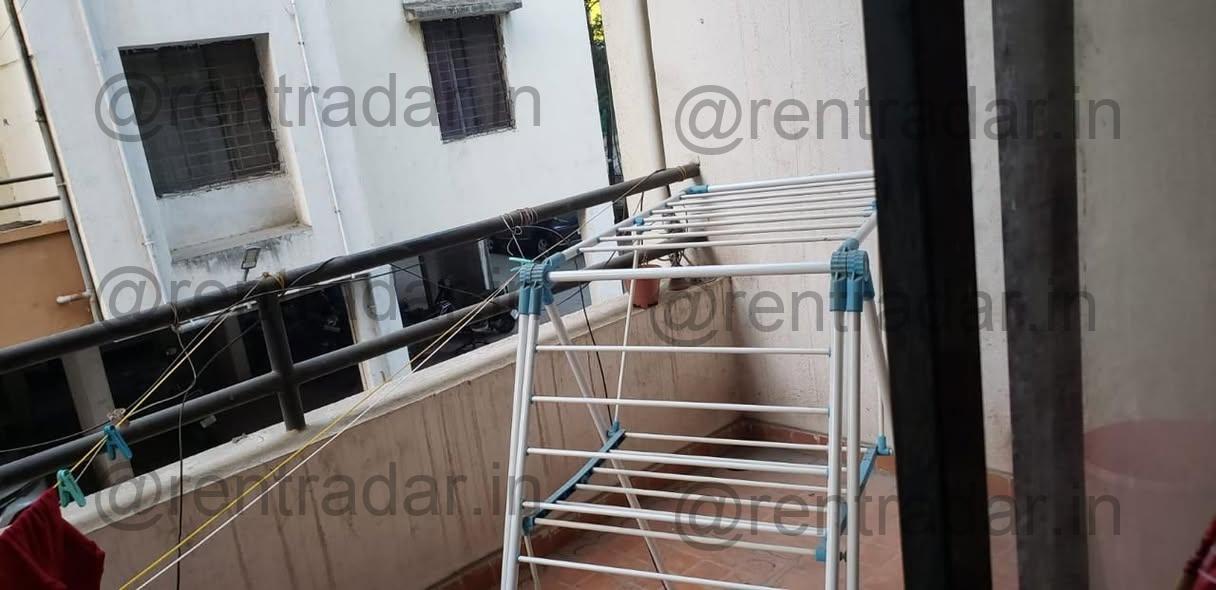 Private Room in 3bhk at Hinjewadi (bhairavi Apartment)