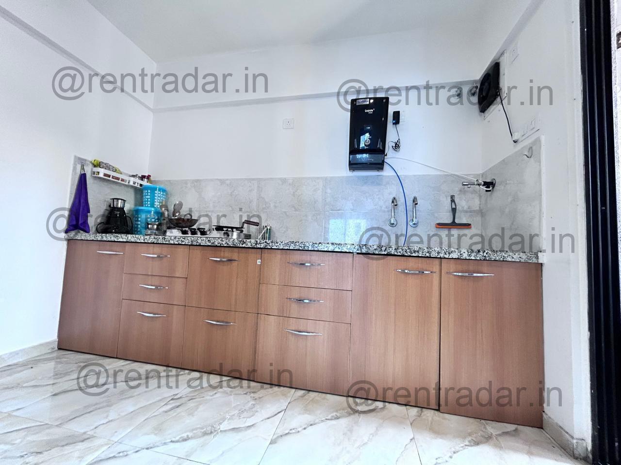 Room Available at Kharadi