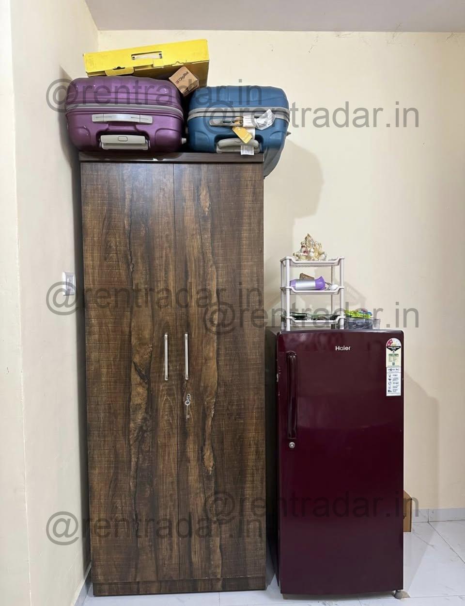 Room in 1bhk at Versova Village