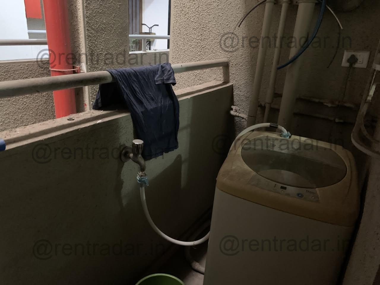 Room in 2bhk at Tingre Nagar