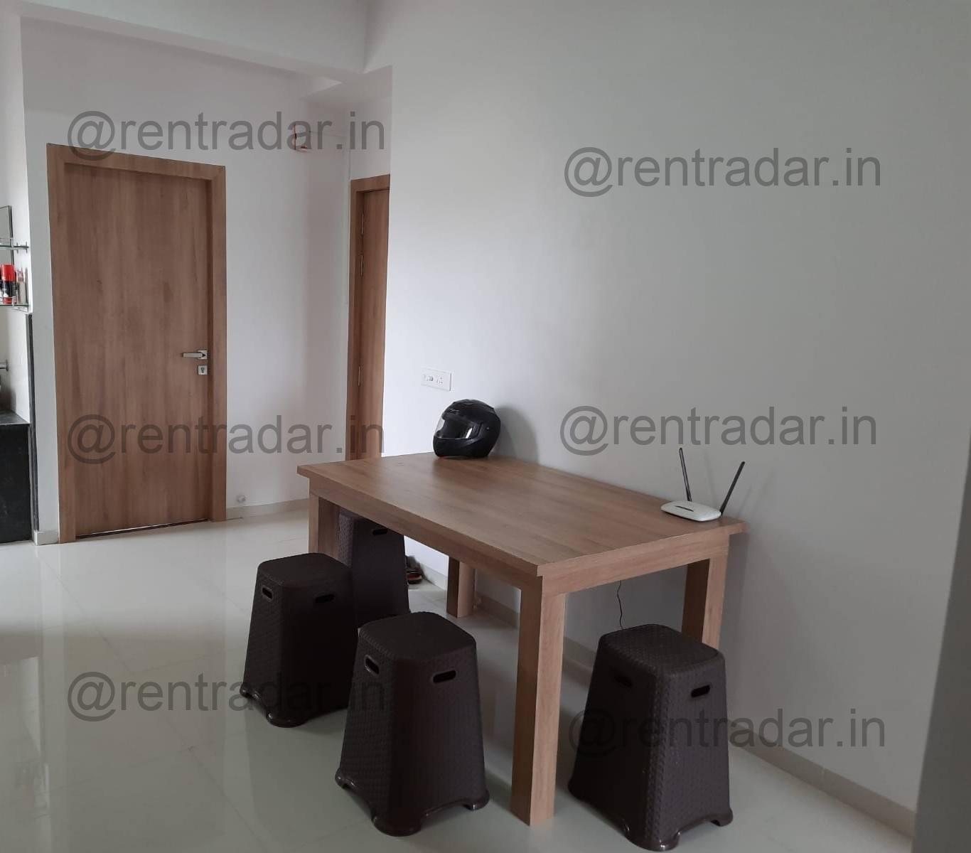 Room Available at Kharadi