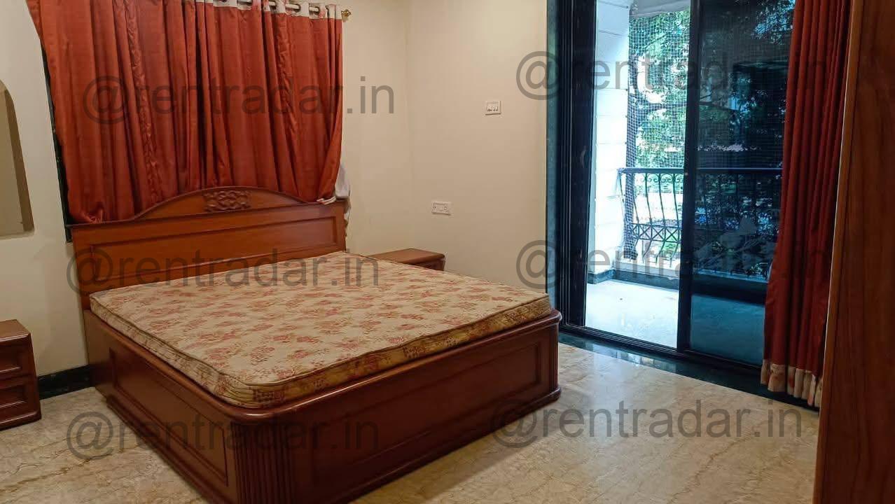 Room in 3.5 Bhk at Koregaon Park
