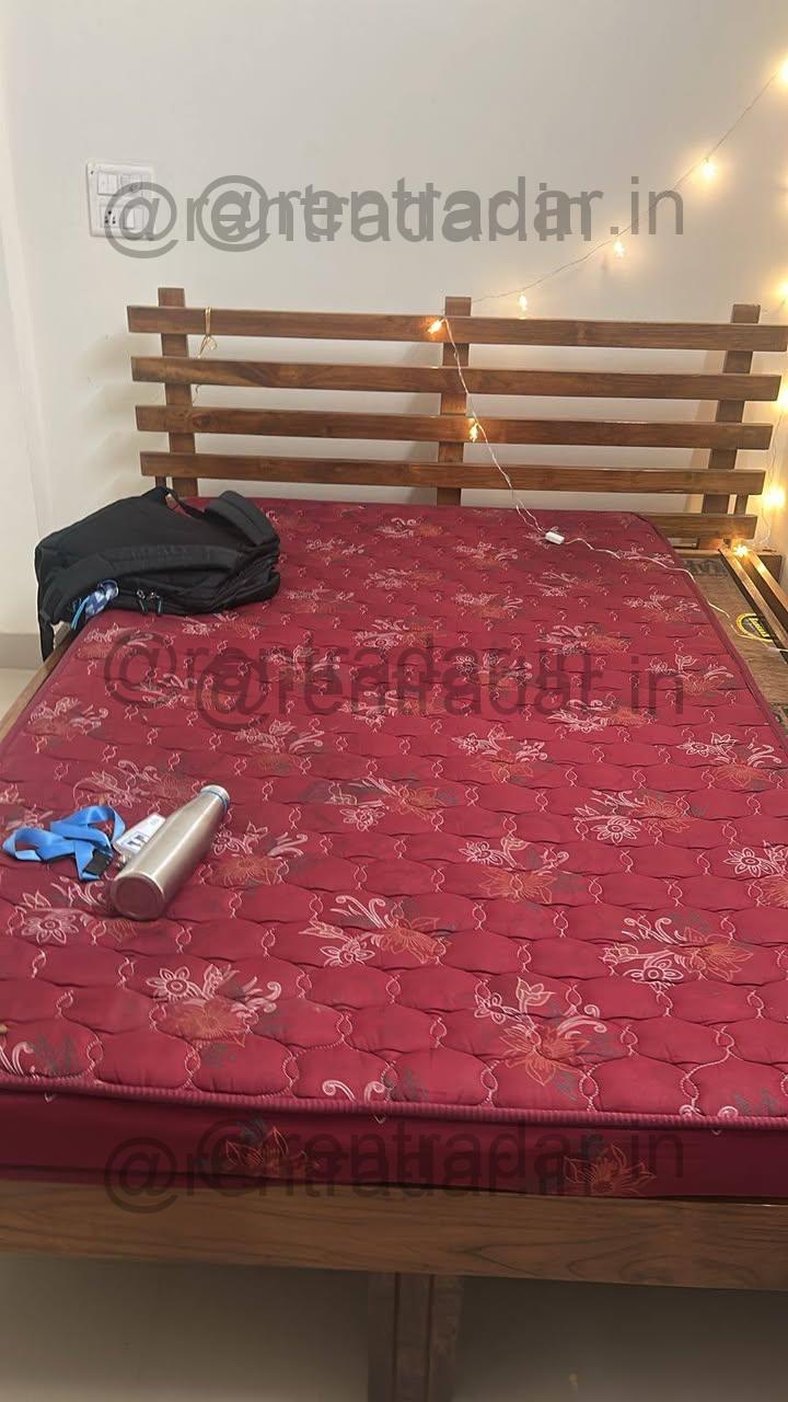 Private Room in 3 Bhk at Wagholi (awho Vijay Vihar)