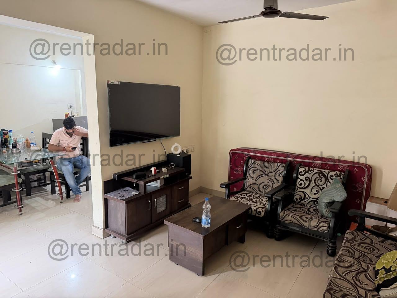 Room in 2bhk at Baner (periwinkle Society)