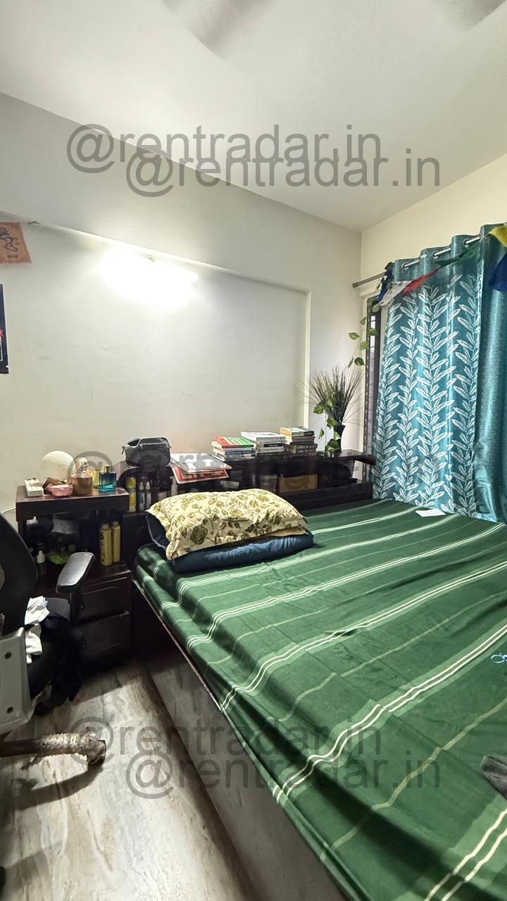 Room in 3 Bhk at Magarpatta