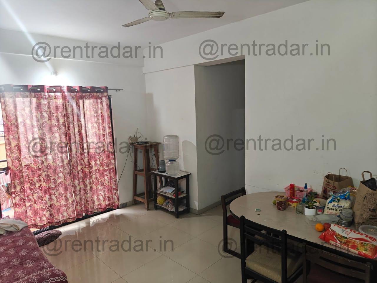 Room in 3bhk at Hinjewadi (bhairavi Apartment)