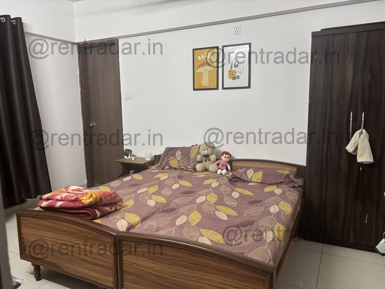 Room in 3bhk at Kingsbury, Pride World City – Dhanori