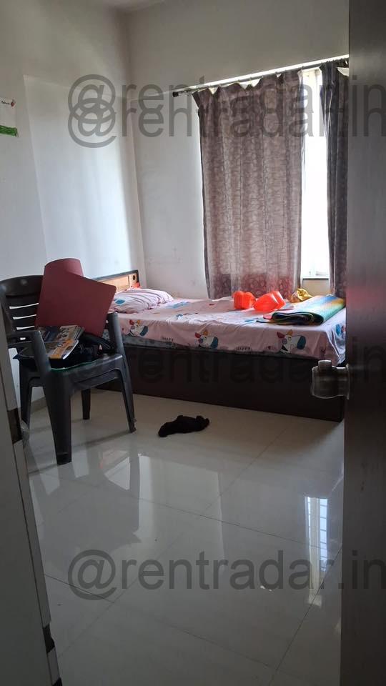 Room in 2 Bhk at Wakad (horizon)