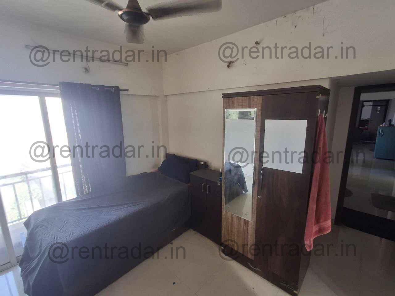 Room in 3bhk at Bavdhan (puranik Abitante)