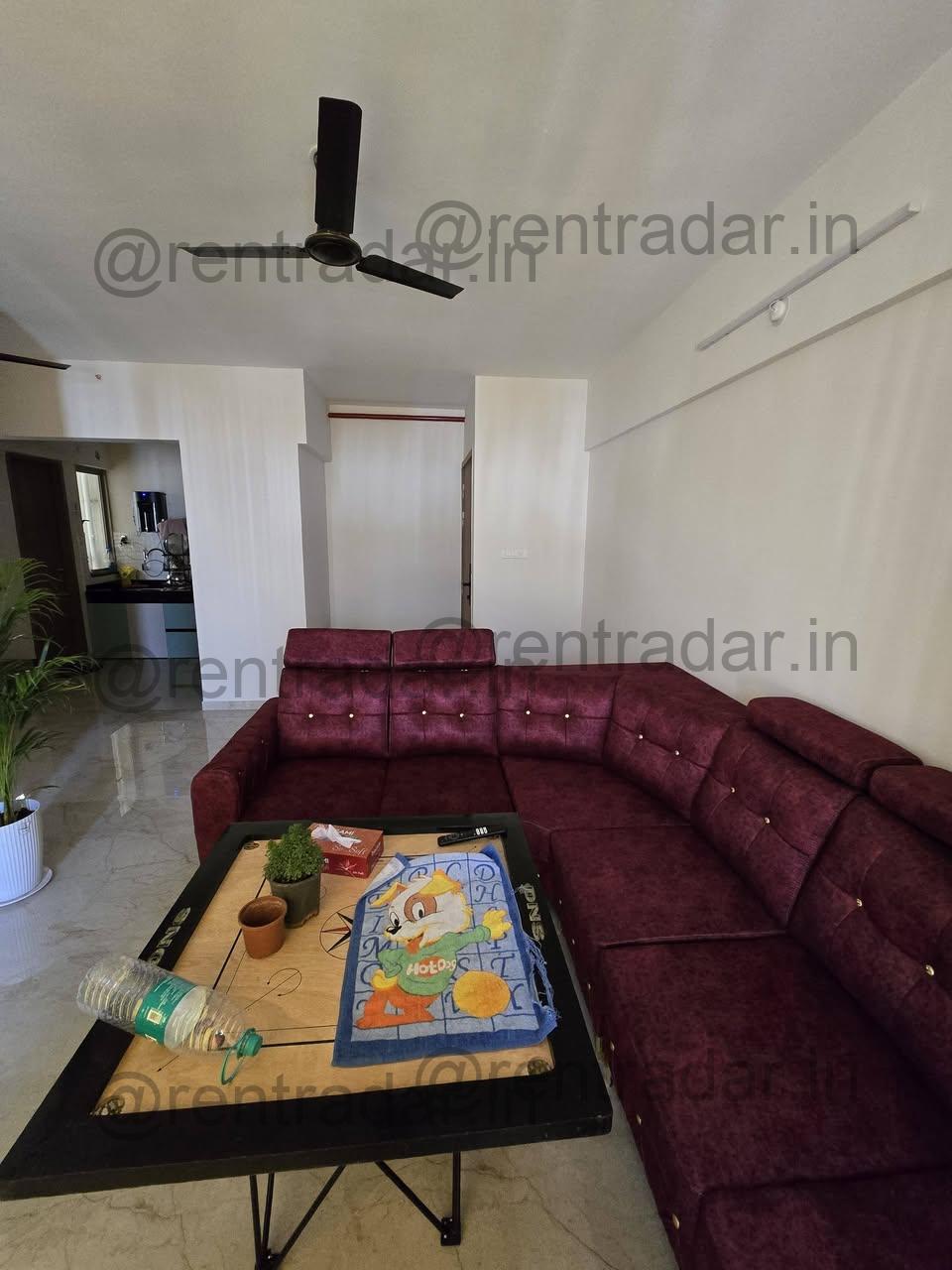 Room Available at Kharadi (majestique Towers)