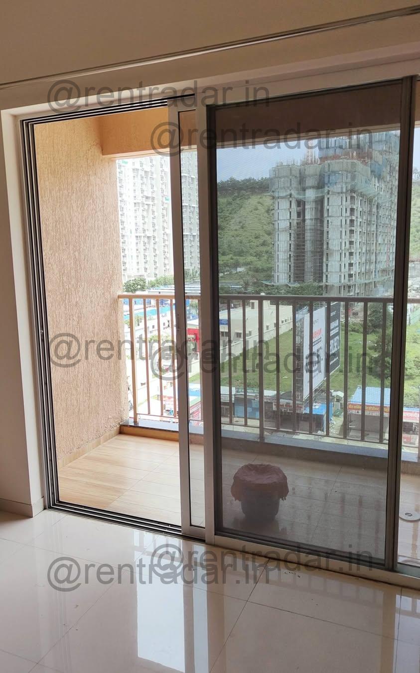 Room in 3 Bhk at Mahalunge-baner (godrej Green Cove)