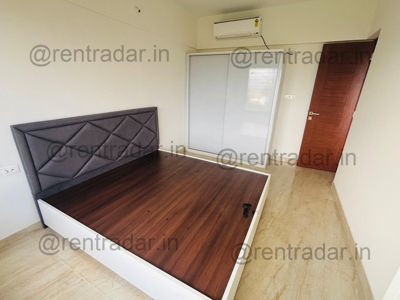 1 Bhk For Rent at Karvenagar