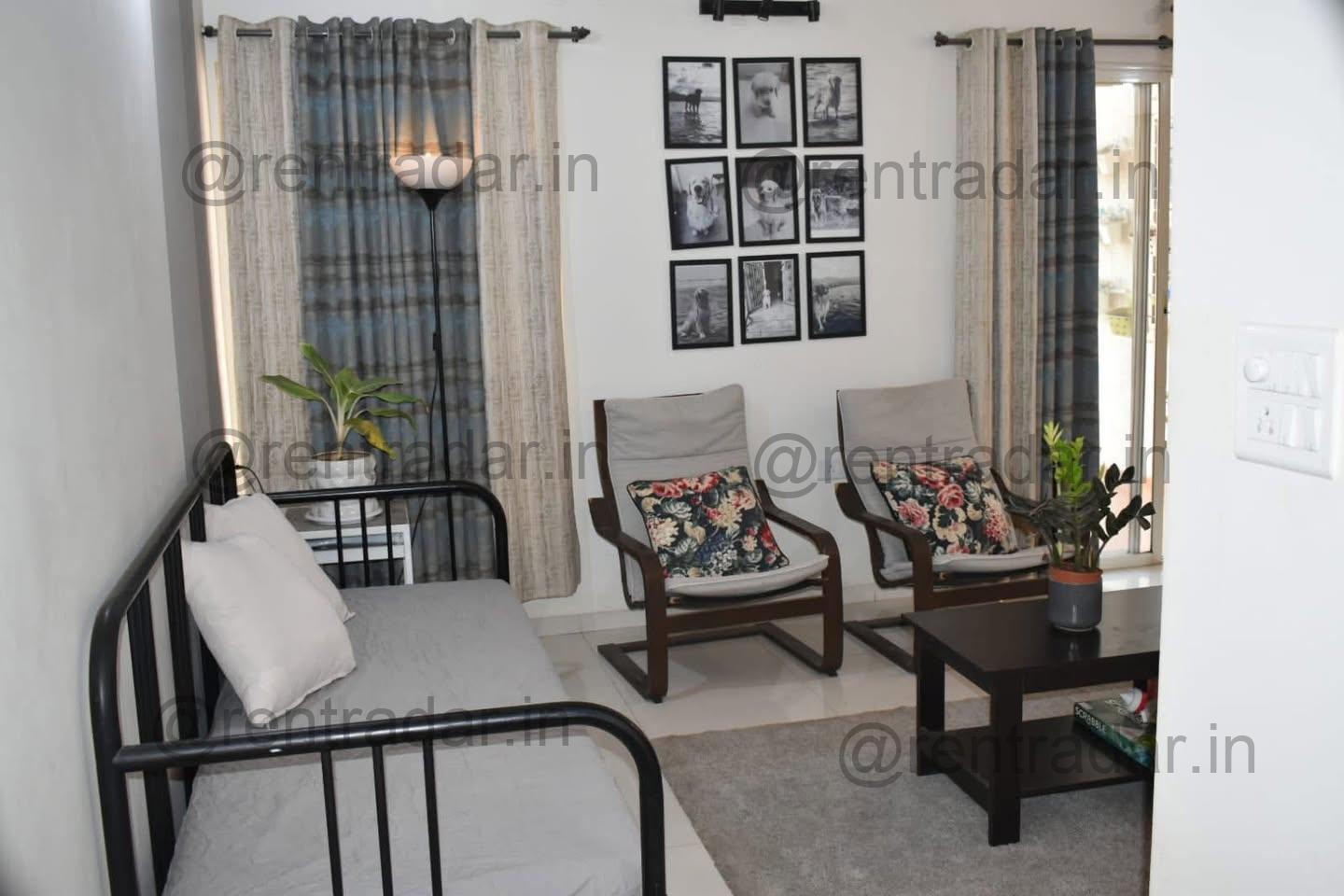 Room Available at Yashwin Anand, Sus