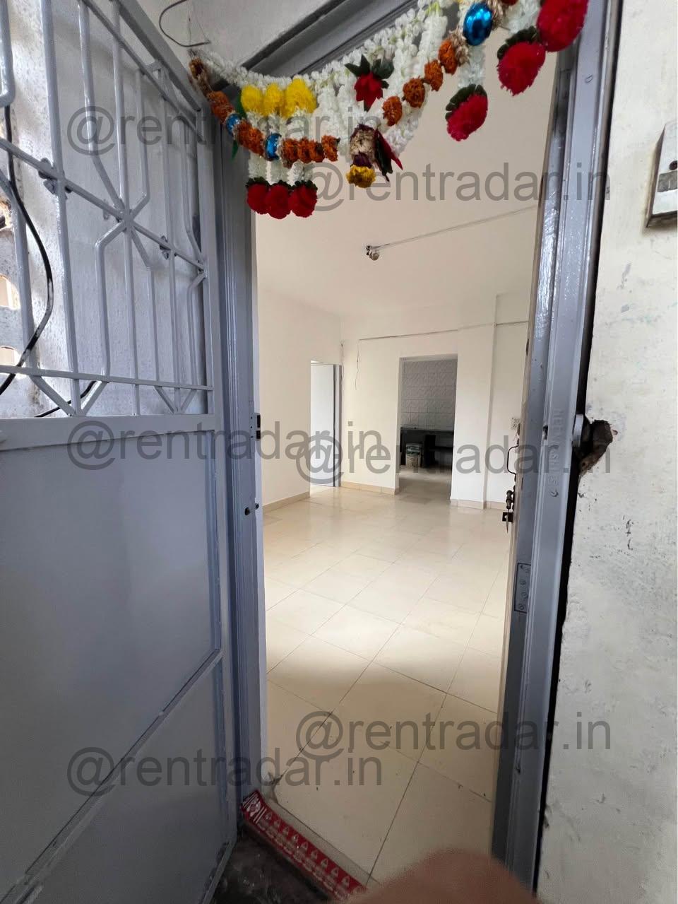 2bhk For Rent at Narendra Complex (narendra Complex)