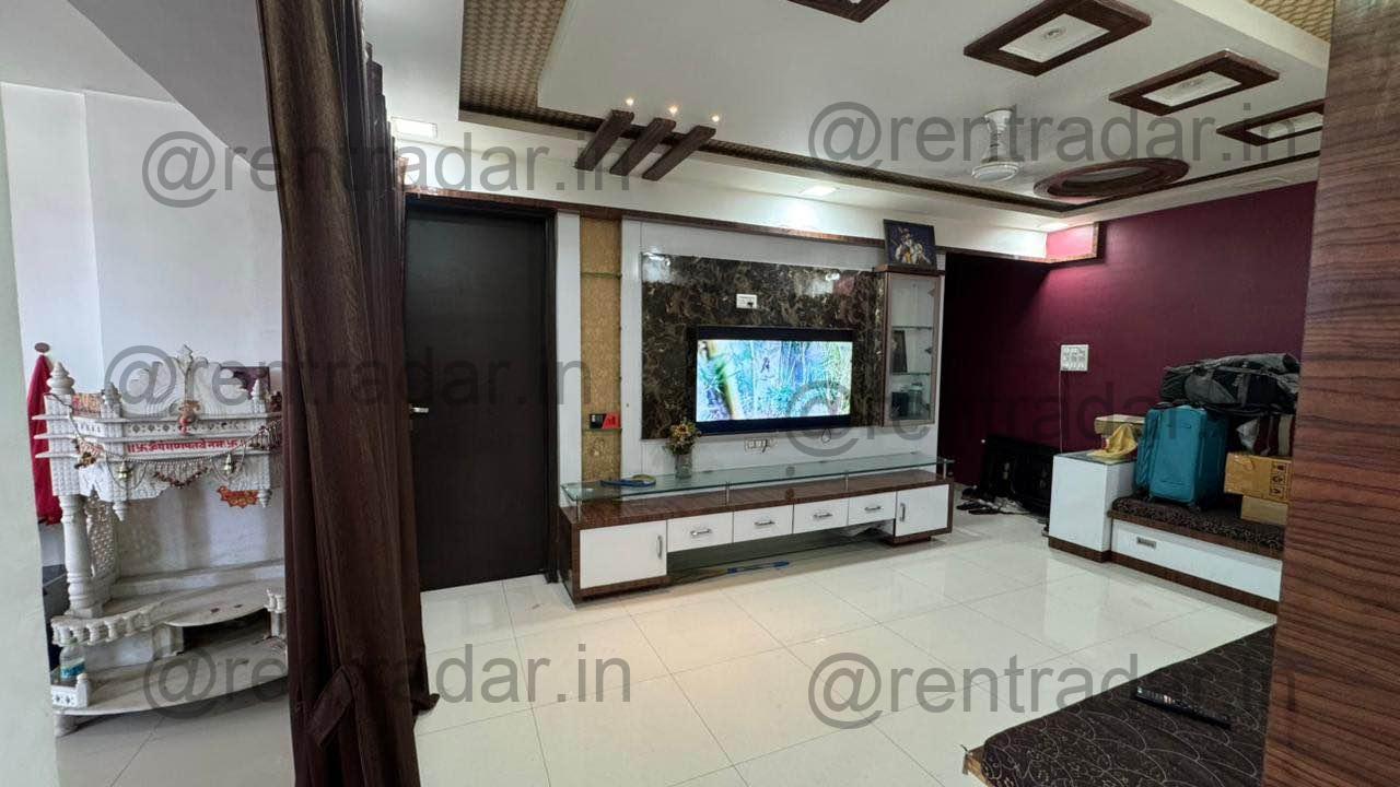 Room in 3bhk at Bavdhan