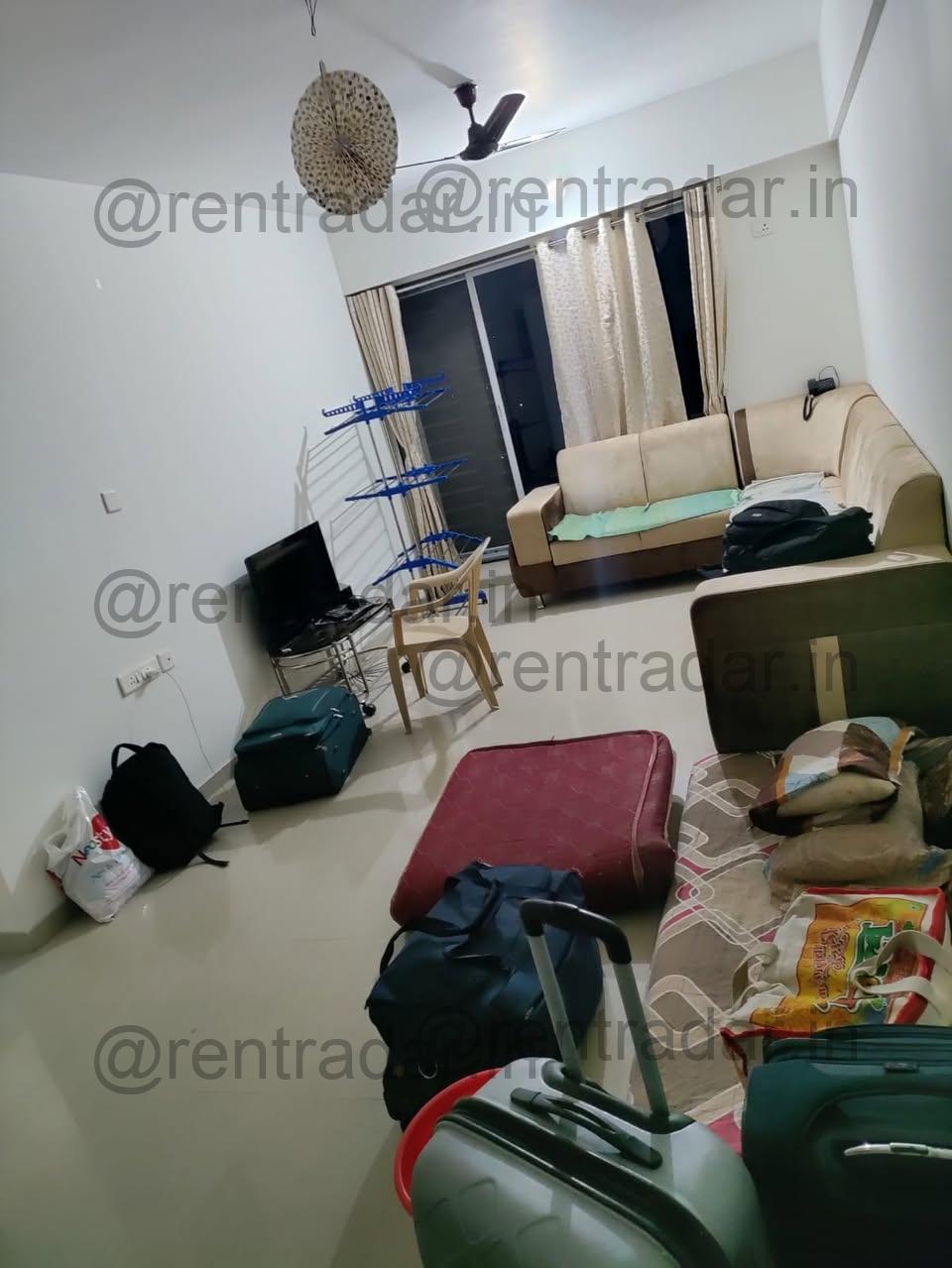 Room in 3 Bhk at Goregaon West (goregaon Pearls Chs)
