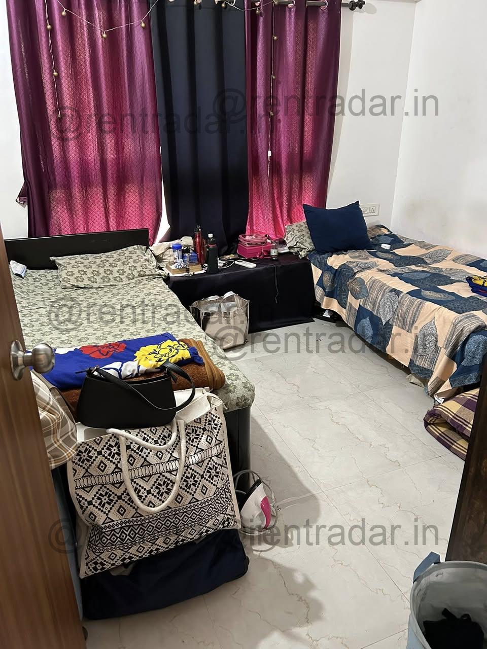 Room in 2 Bhk at Goregaon West
