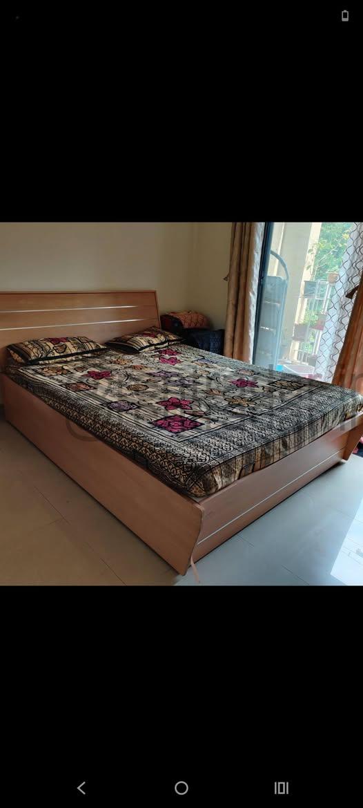 Room in 2bhk at Hadapsar (kalpataru Serenity)