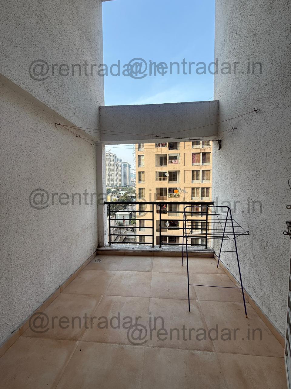 Room Available at Wakad (giriraj Grandiose Society)