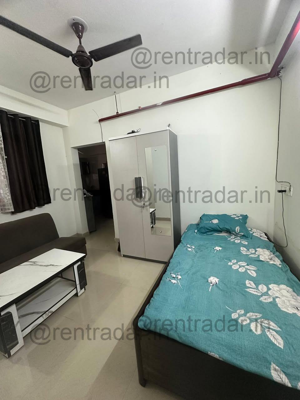 Room in 1bhk at Goregaon West